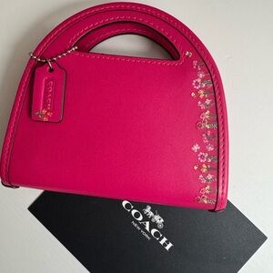 Coach card case wallet crossbody in pink